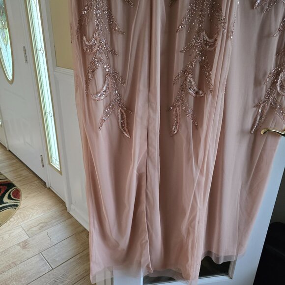 Adrianna Papell - Picture 10 of 10